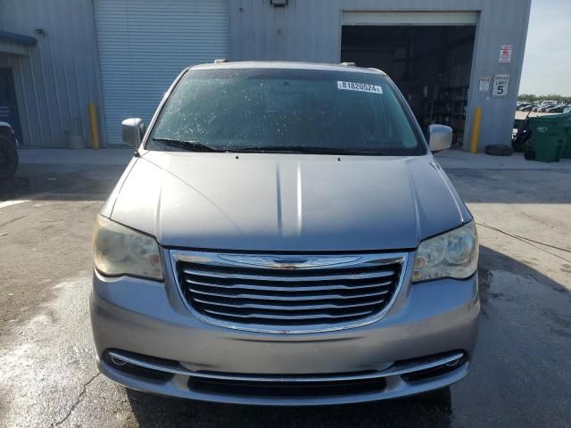 2013 Chrysler Town & Country Touring