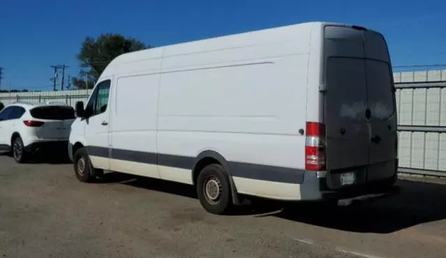 2014 Mercedes-Benz Sprinter 2500