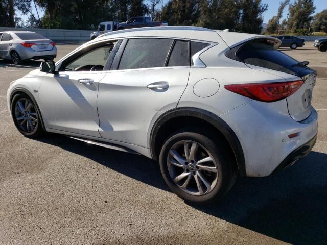 2017 Infiniti QX30 Base