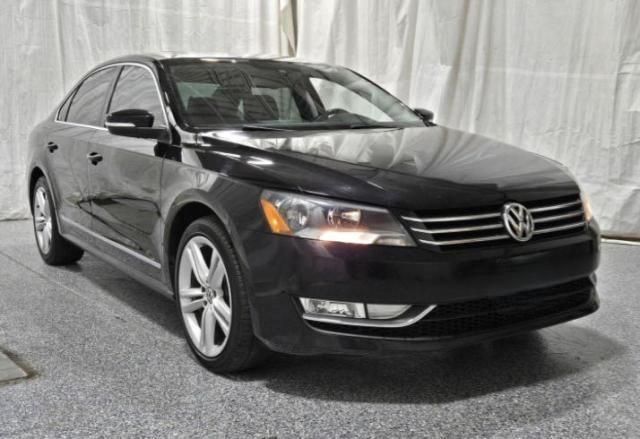 2014 Volkswagen Passat SEL