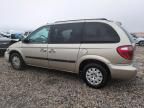 2005 Chrysler Town & Country