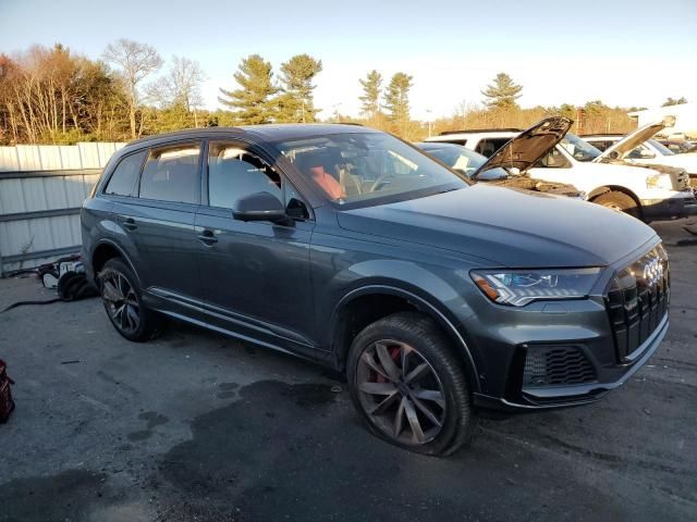 2024 Audi SQ7 Prestige