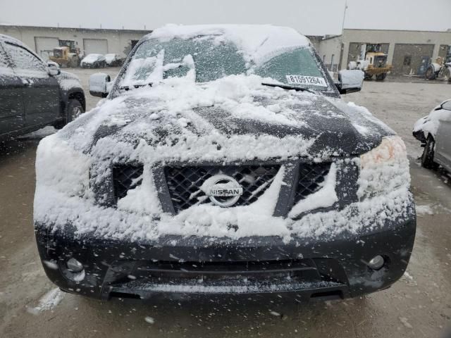 2011 Nissan Armada SV