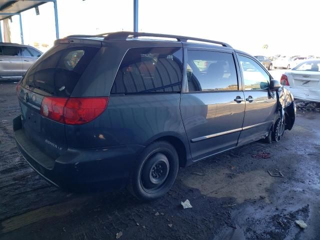 2010 Toyota Sienna CE