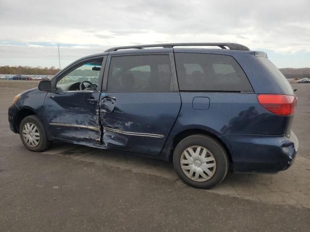 2005 Toyota Sienna CE