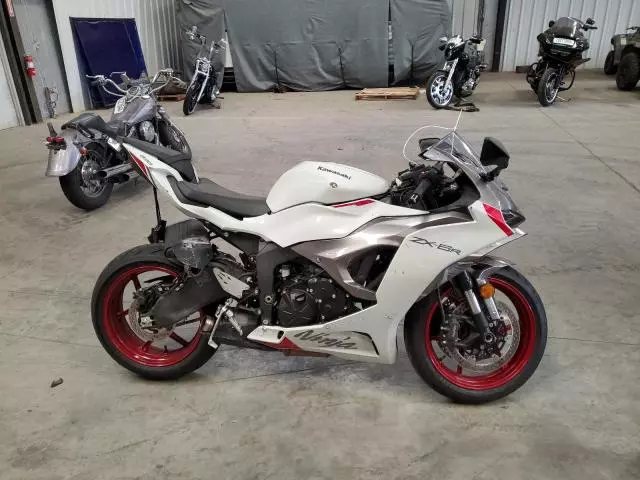 2025 Kawasaki ZX636 K