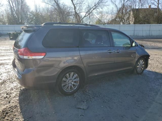 2014 Toyota Sienna XLE