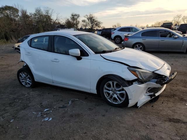 2017 Toyota Yaris IA