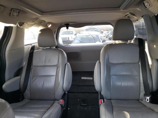 2015 Toyota Sienna XLE