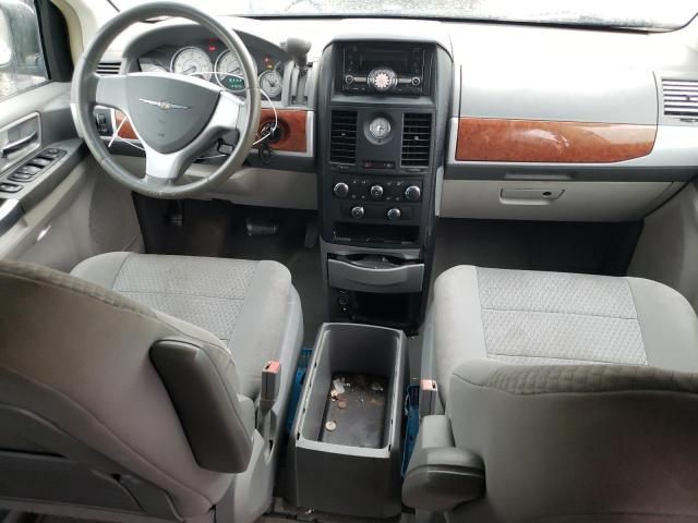 2008 Chrysler Town & Country Touring