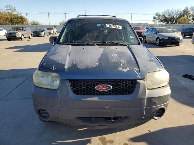 2005 Ford Escape XLS