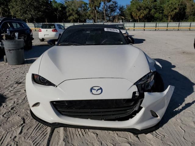 2021 Mazda MX-5 Miata Club