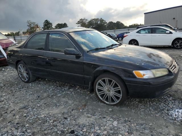 1999 Toyota Camry LE