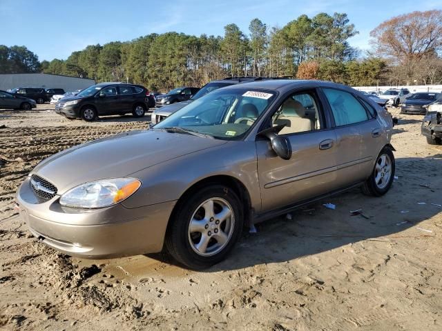 2002 Ford Taurus SE