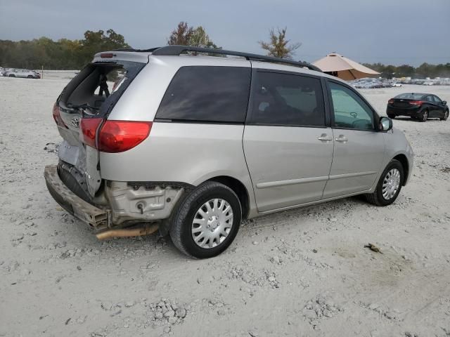 2009 Toyota Sienna CE