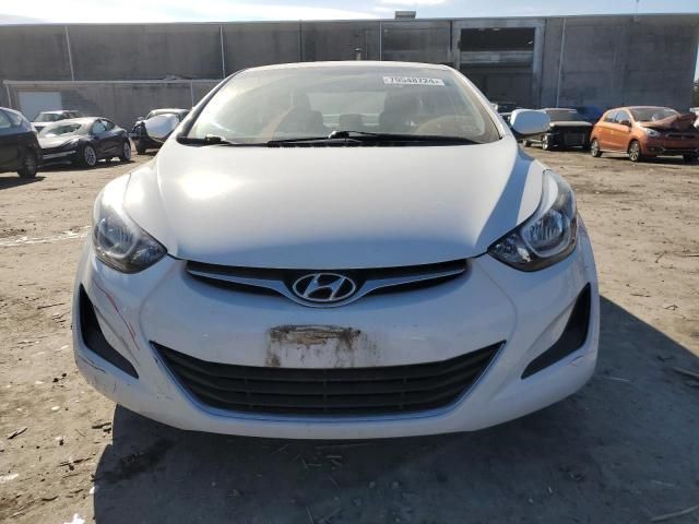 2016 Hyundai Elantra SE