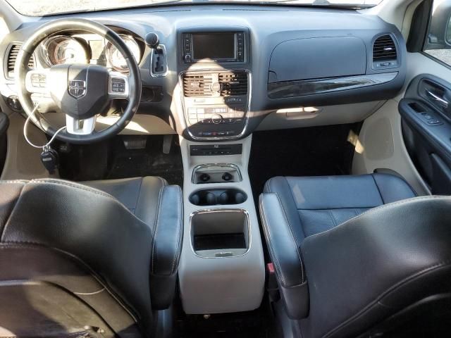 2015 Dodge Grand Caravan Crew