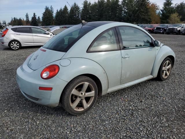 2010 Volkswagen New Beetle