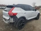 2020 Volvo XC40 T5 R-Design