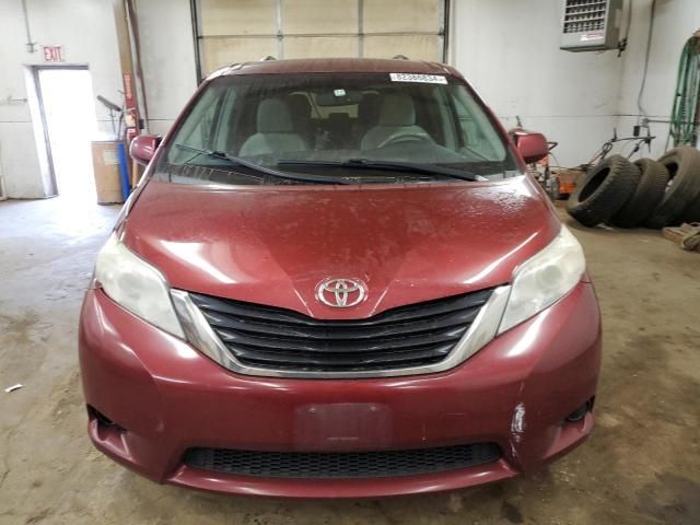 2011 Toyota Sienna LE