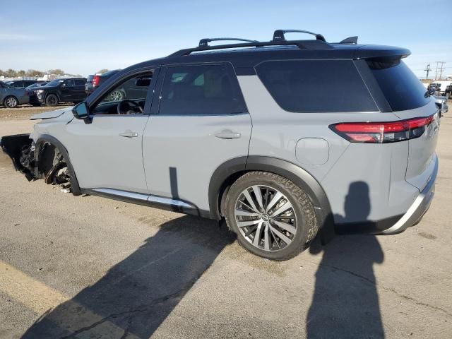 2022 Nissan Pathfinder Platinum