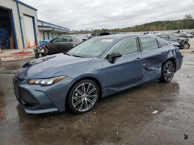 2020 Toyota Avalon XSE