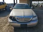 2005 Lincoln Town Car Signature Limited