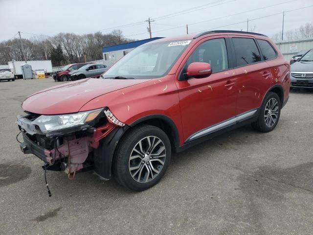 2016 Mitsubishi Outlander SE