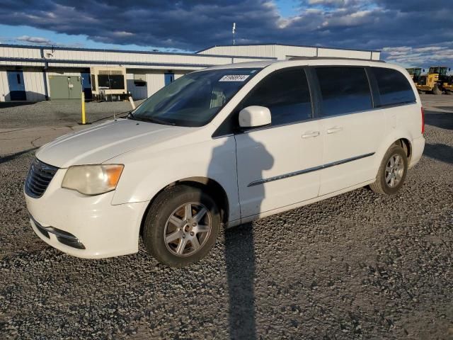 2013 Chrysler Town & Country Touring