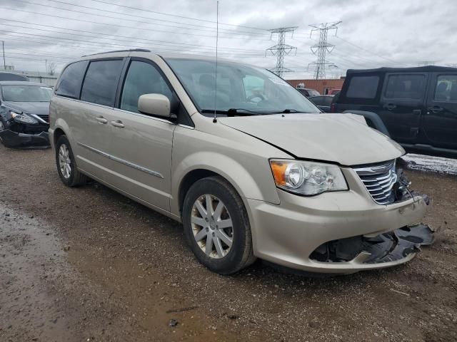 2013 Chrysler Town & Country Touring