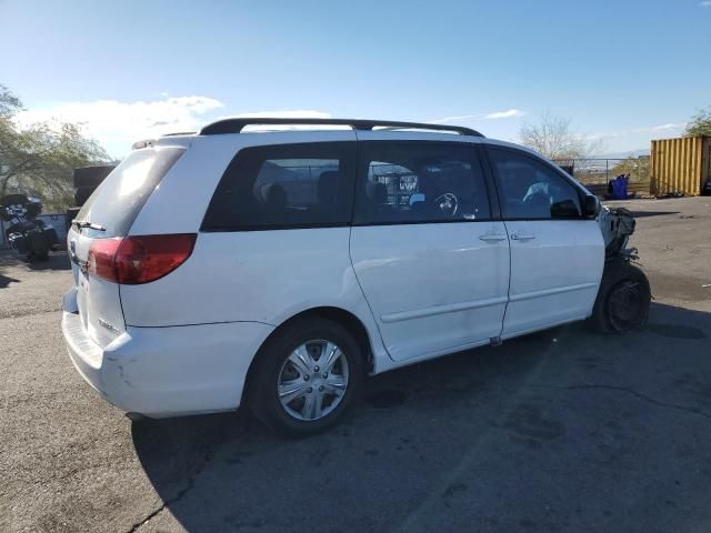 2006 Toyota Sienna CE