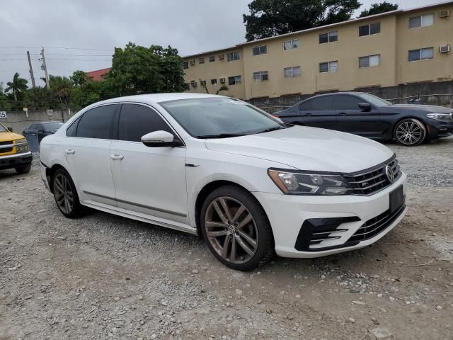 2017 Volkswagen Passat R-Line