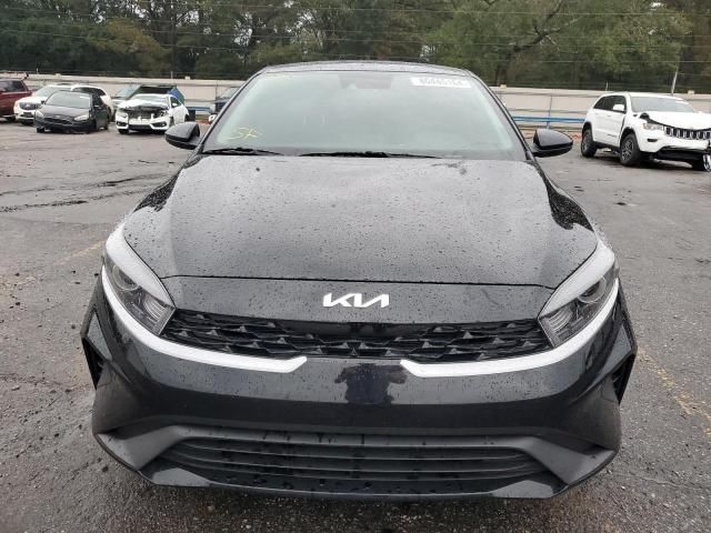 2023 KIA Forte LX