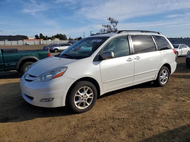 2006 Toyota Sienna XLE