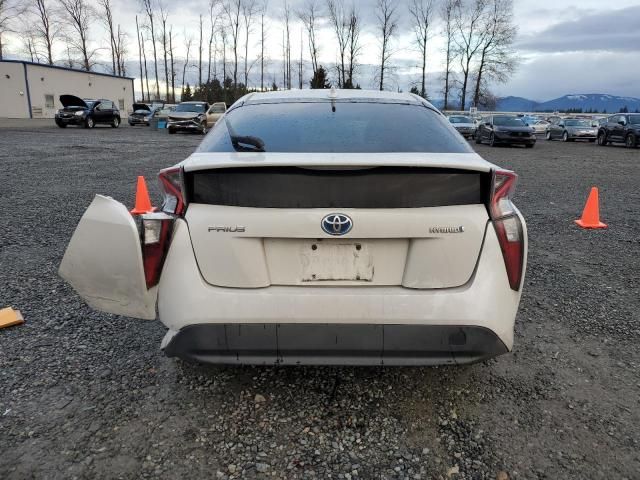 2016 Toyota Prius