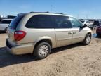 2005 Chrysler Town & Country LX