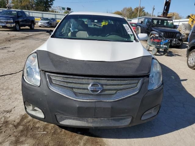 2010 Nissan Altima Base