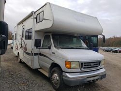 Salvage trucks for sale at Spartanburg, SC auction: 2004 Ford Econoline E450 Super Duty Cutaway Van