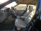 2000 Volvo V70 Base