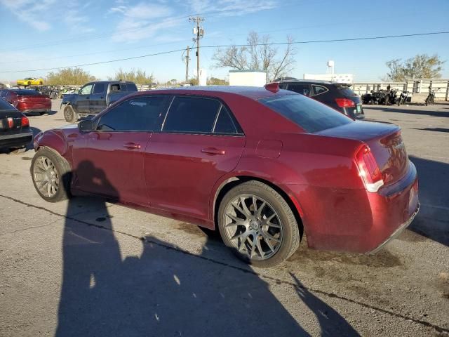 2018 Chrysler 300 Touring