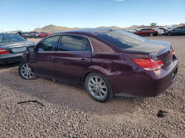 2005 Toyota Avalon XL