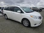 2016 Toyota Sienna XLE