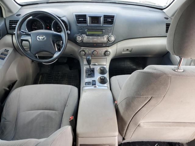 2011 Toyota Highlander Base