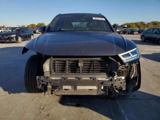 2020 Audi Q5 Titanium Premium Plus