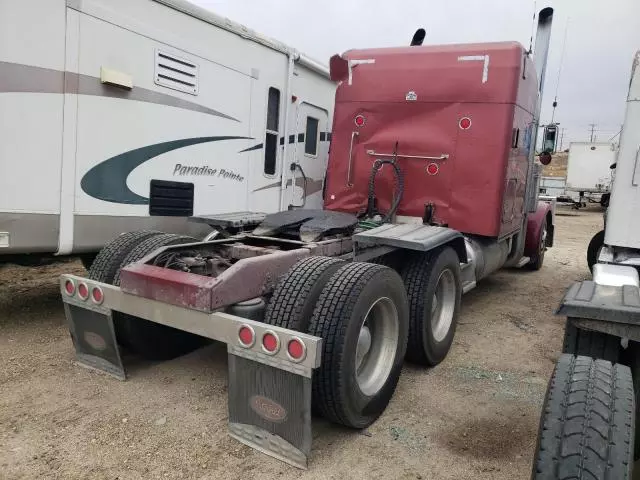 2003 Peterbilt 379