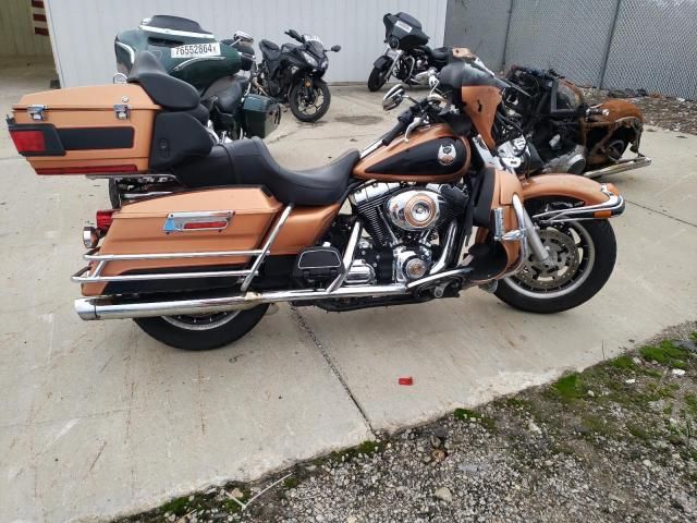 2008 Harley-Davidson Flhtcui 105TH Anniversary Edition