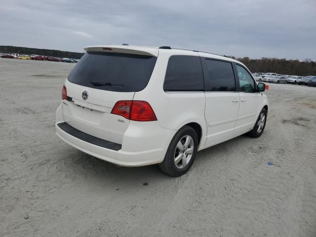 2009 Volkswagen Routan SEL Premium