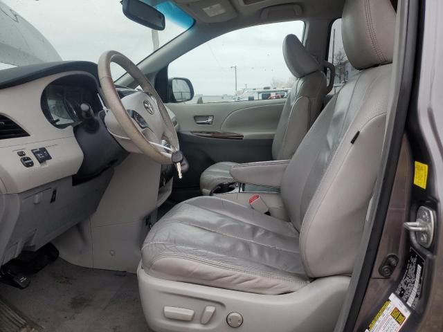 2011 Toyota Sienna XLE