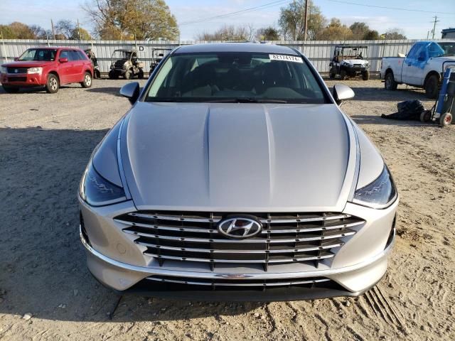 2023 Hyundai Sonata Hybrid