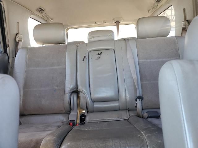 2002 Toyota Sequoia SR5